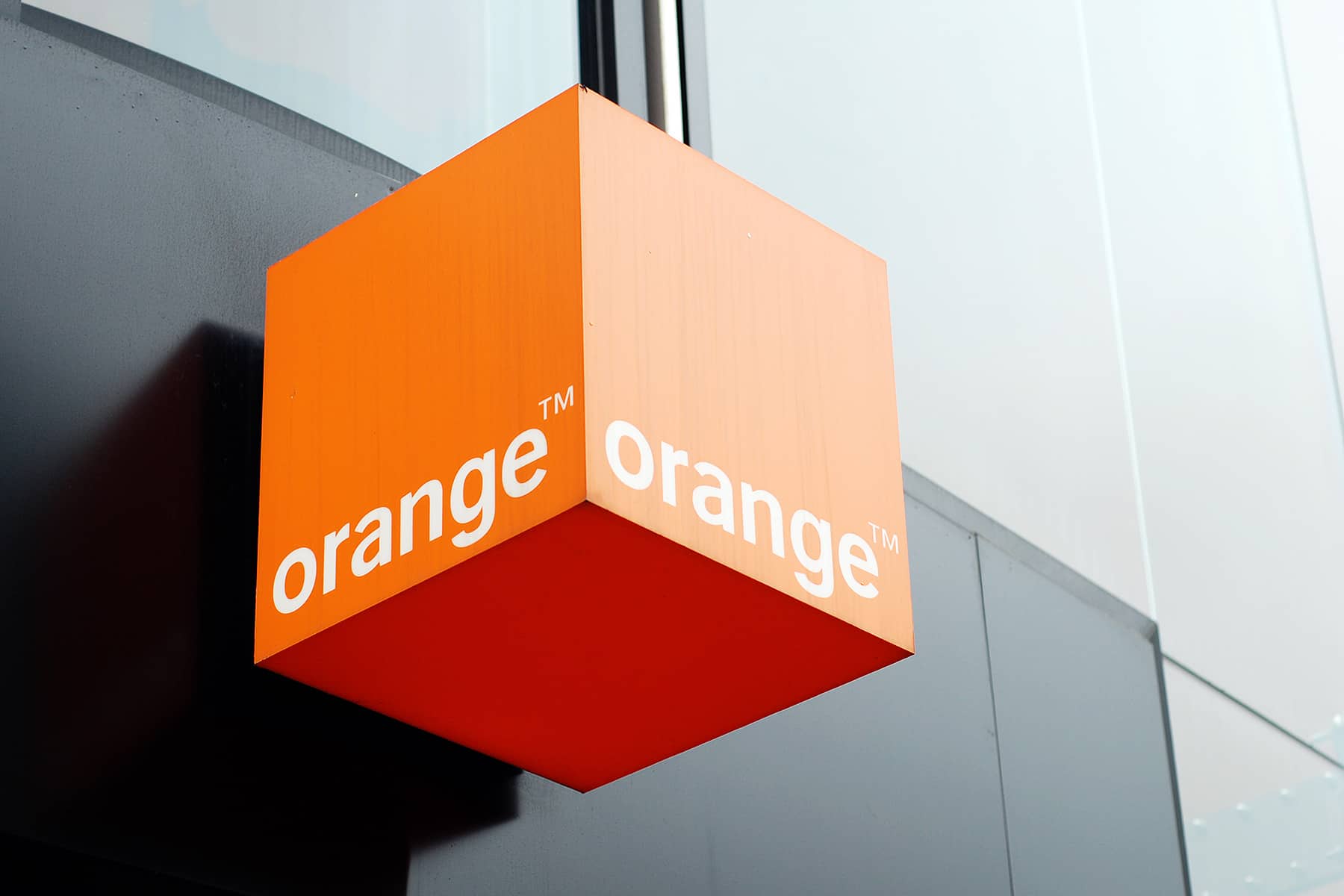 France Telecom devient Orange